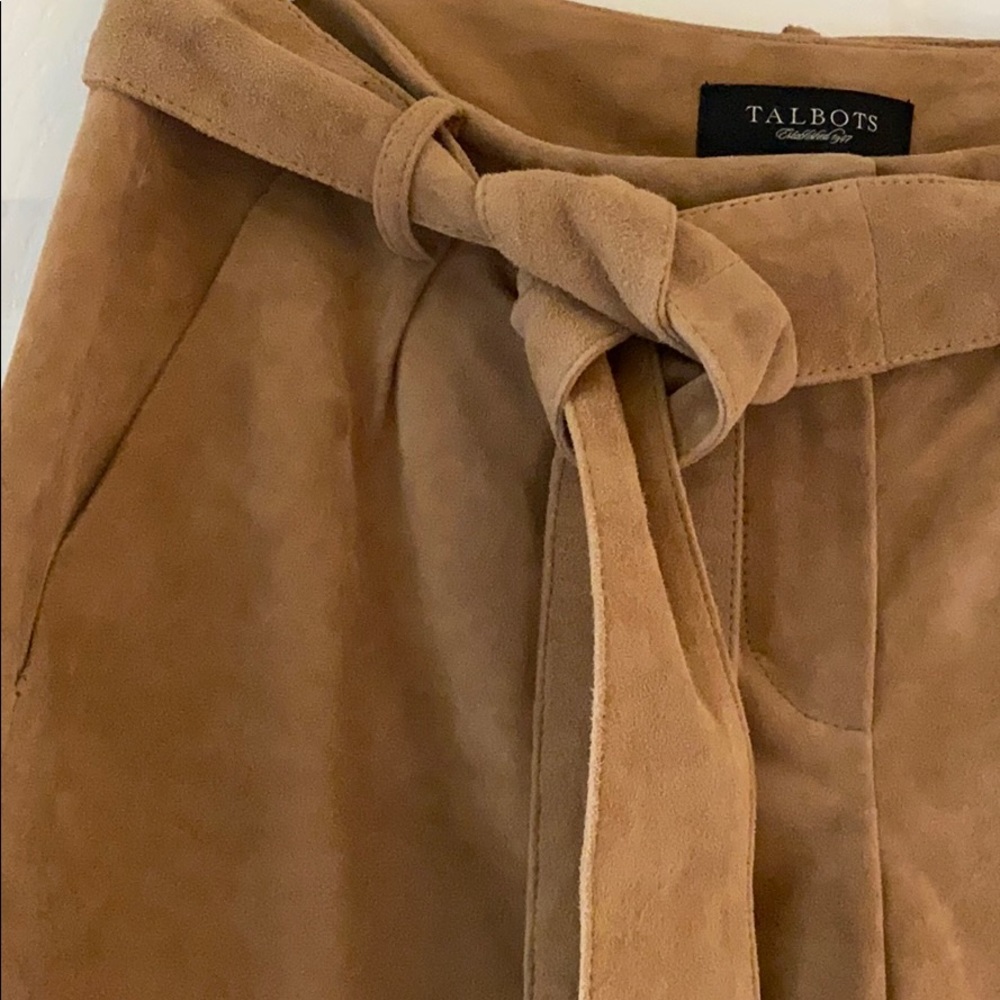 Short - Picture 3 of 4